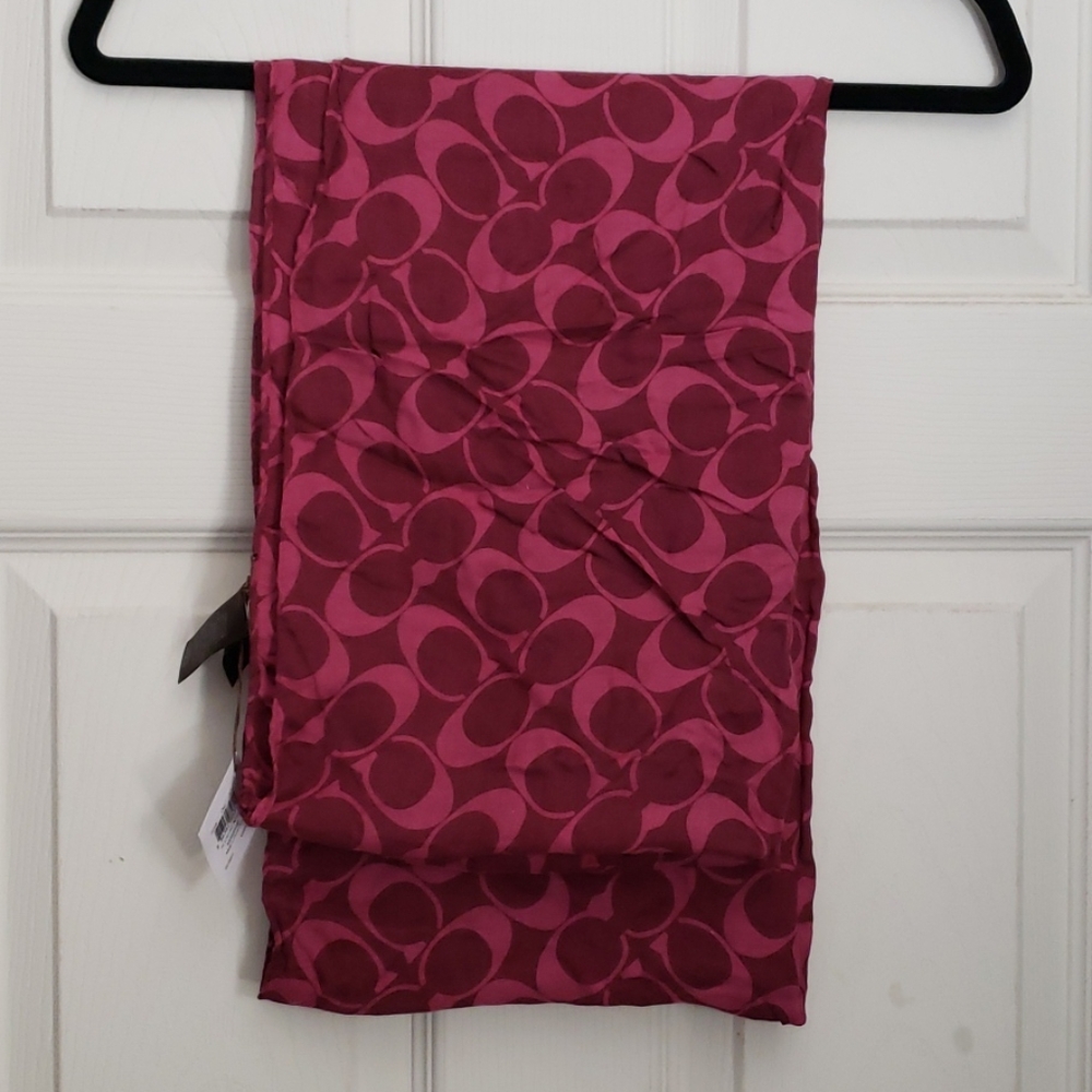 NWT. Coach infinity scarf